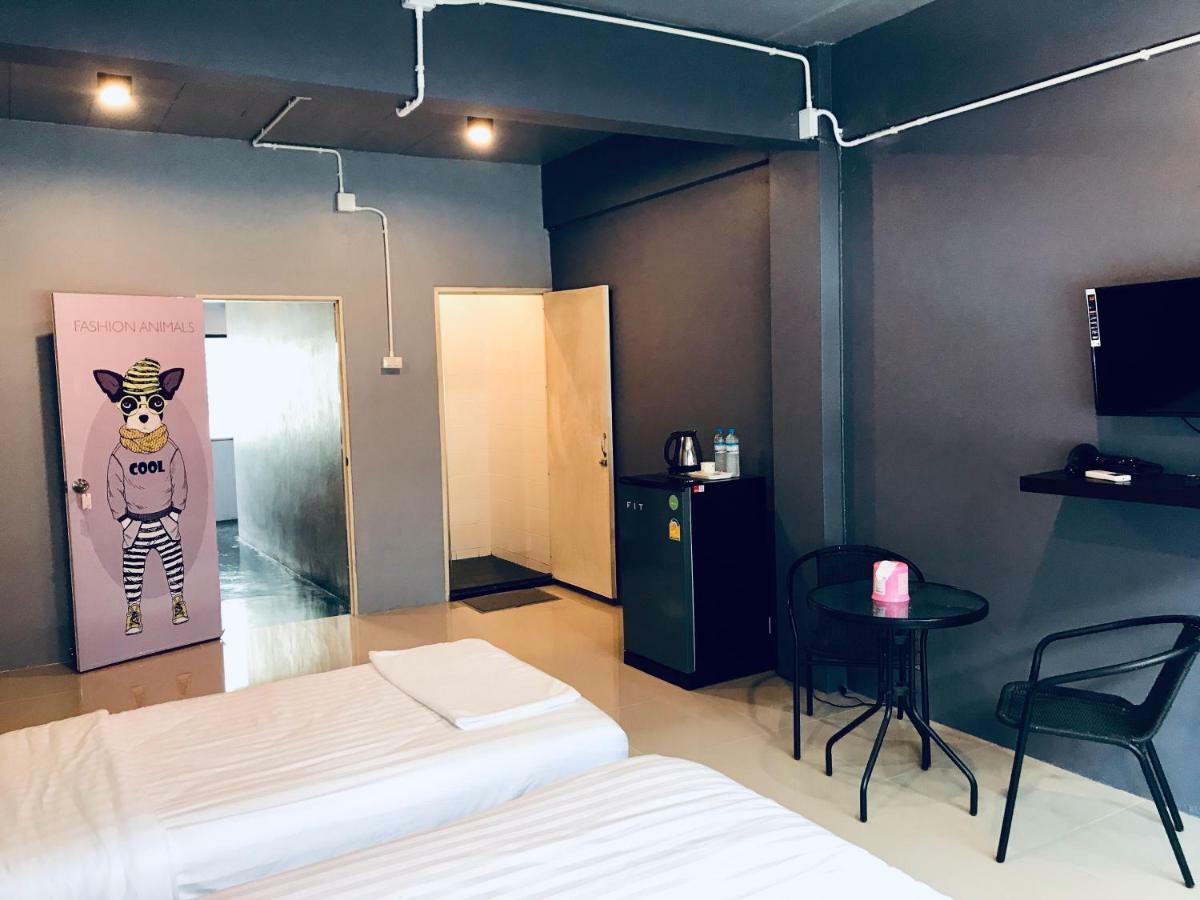 Sleepcatshostel Bangkok Luaran gambar