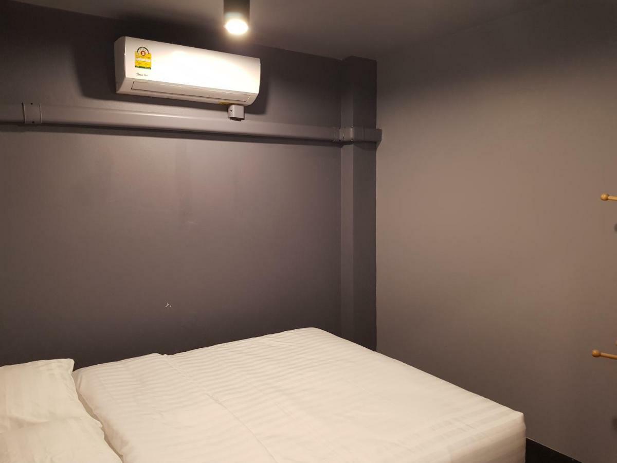 Sleepcatshostel Bangkok Luaran gambar